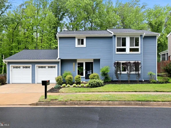 6906 Deer Run Dr, Alexandria, VA 22306