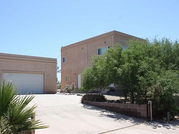 2nd image of 1091 Chaparral Dr