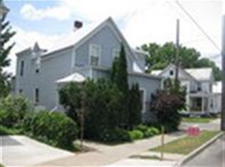 24 Lincoln Ave, Saratoga Springs, NY 12866