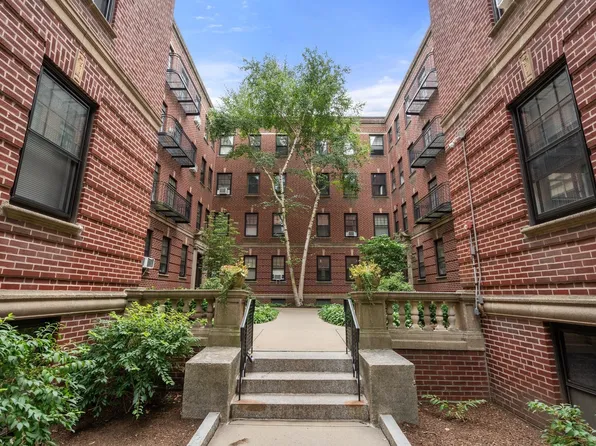 40 Linnaean St, Cambridge, MA