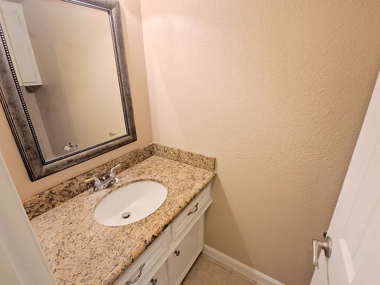 19222 Hikers Trail Dr — Photo 11