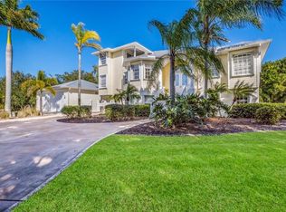 110 Green Dolphin Dr, Cape Haze, FL 33946