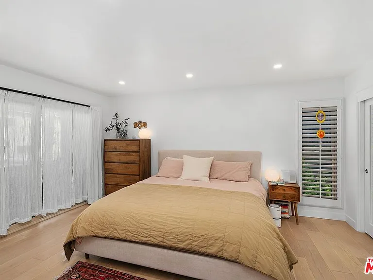 11260 Overland Ave #12D — Photo 19