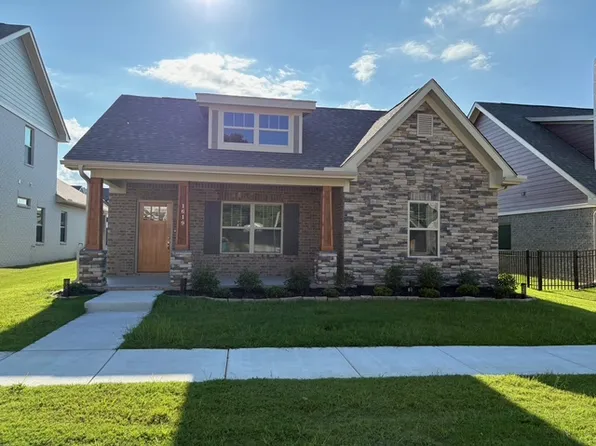 1619 Calistoga Cir, Huntsville, AL 35811