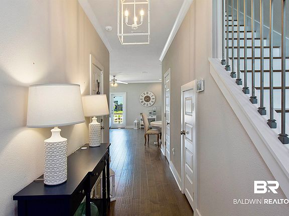 3rd image of 26937 Spyglass Dr
