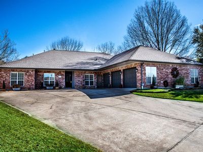 327 Brookhollow Dr, Huntsville, TX, 77340