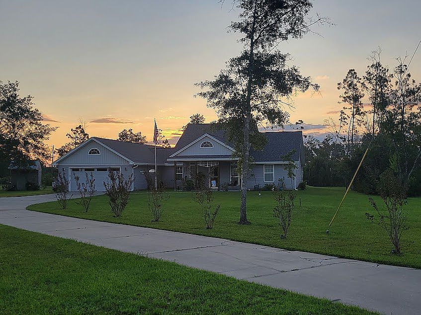 1st image of 8724 Tracy Way