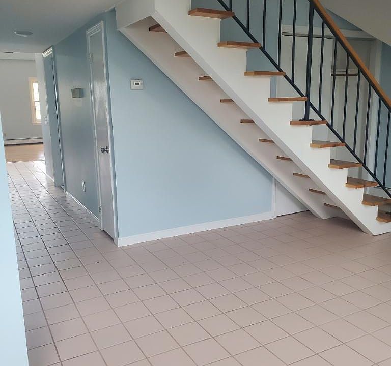 1st image of 247 Federal St Floor 3
