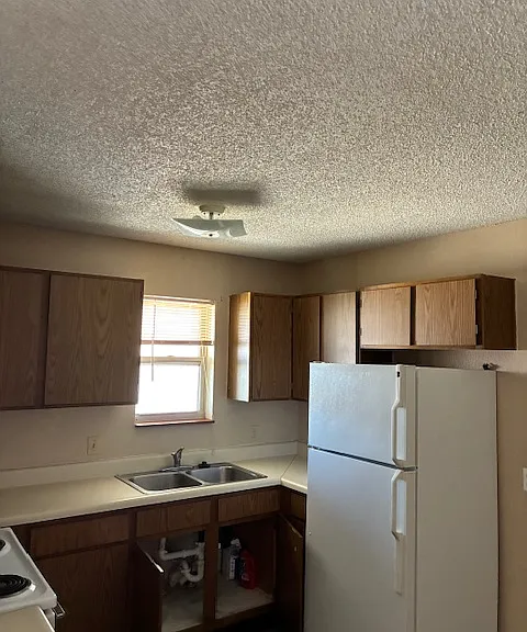600 E Curry Ln #6 — Photo 7