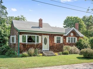 30 S Lewis St, Charlestown, RI 02813