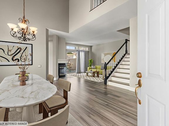 3rd image of 383 N Wildwood