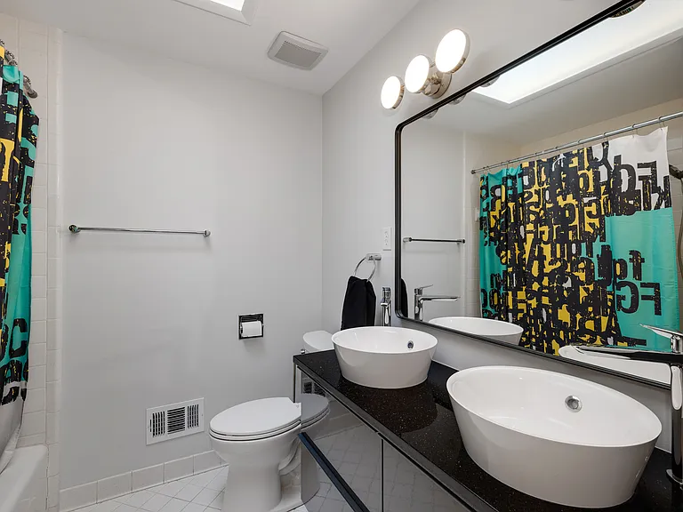 Hallbath