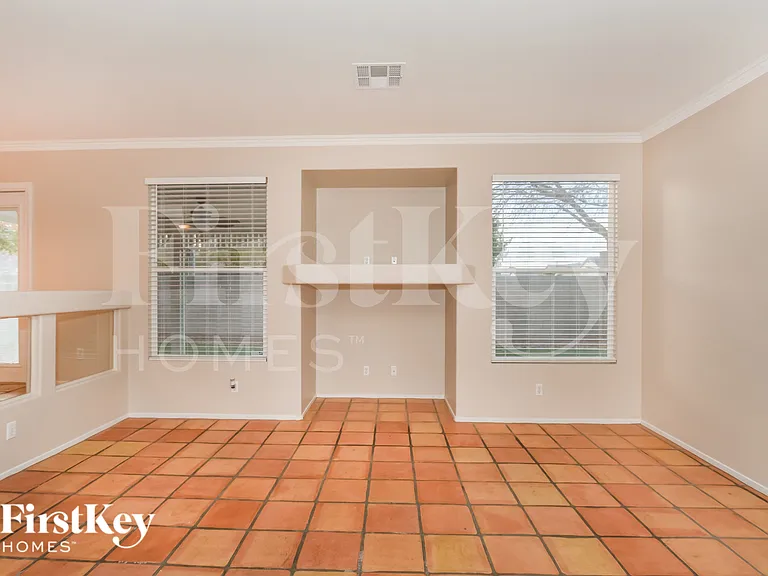 10211 Eden Falls Ln — Photo 3