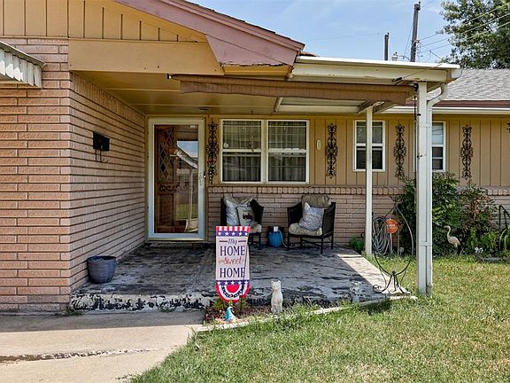 2nd image of 708 Plaza Dr