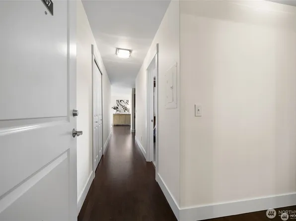 120 NW 39th Street #407, Seattle, WA 98107