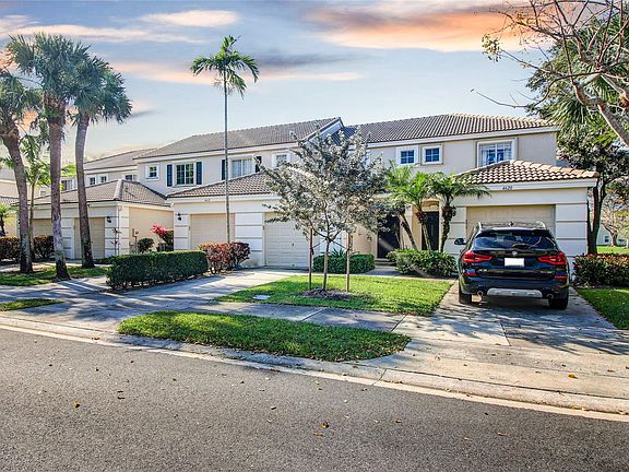3rd image of 4612 Palmbrooke Circle #4612