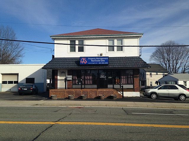 Street View 17,000 cars/day 