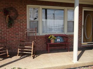 950 S Elm St, Scottsburg, IN 47170