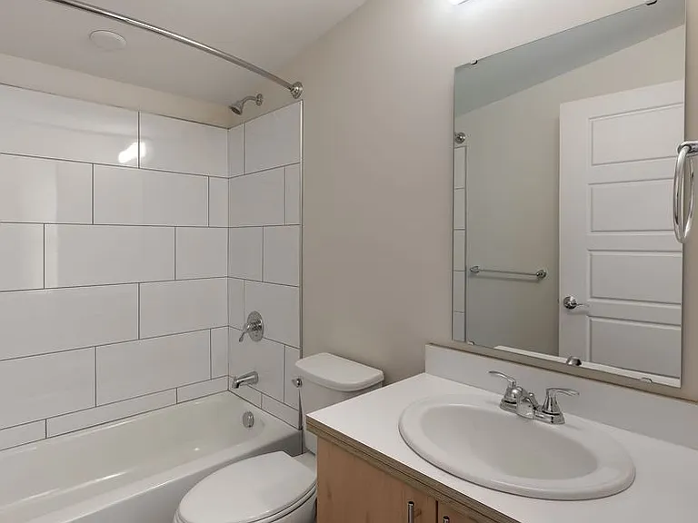 3570 Montgomery Rd — Photo 24