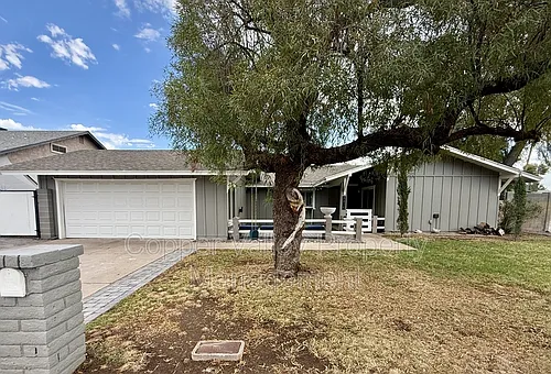 4415 W Gelding Dr Photo 1