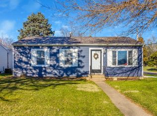 2 Gulf Stream Ave, Bartonville, IL 61607