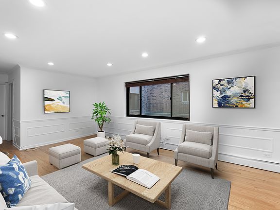 3rd image of 2336 N Commonwealth Ave APT 109