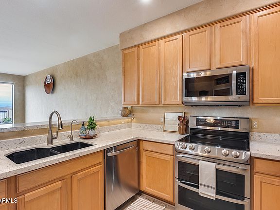 4th image of 11022 N INDIGO Drive #127