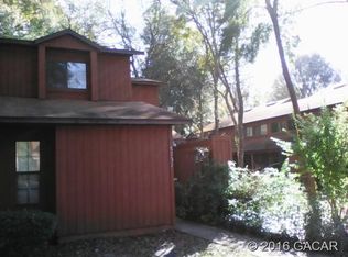 5737 SW 8th Pl, Gainesville, FL 32607