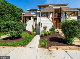 18104 Windsor Hill Dr #102A, Olney, MD 20832