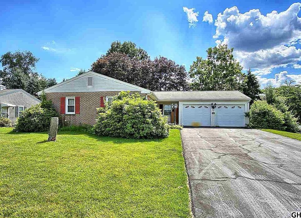 2nd image of 2208 Boxwood Ln
