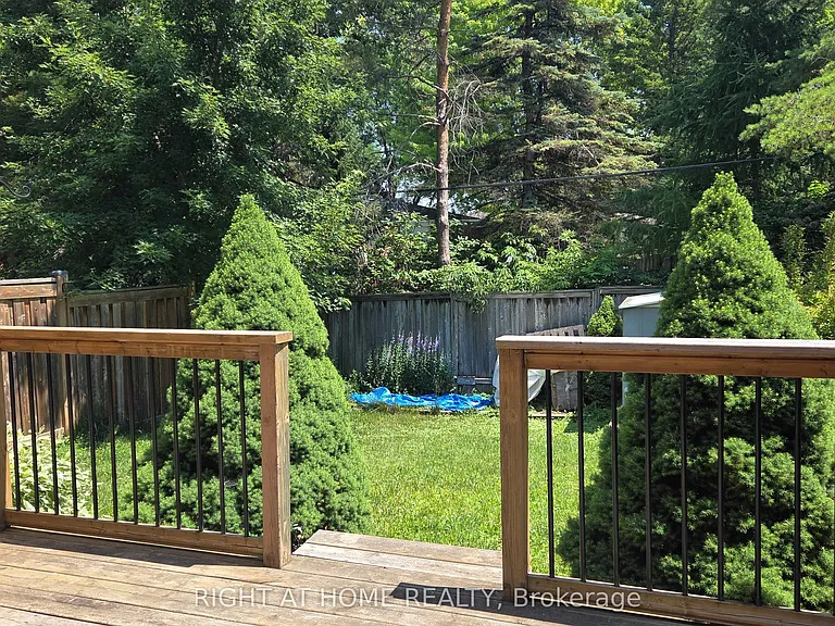 129 Heydon Ave — Photo 28