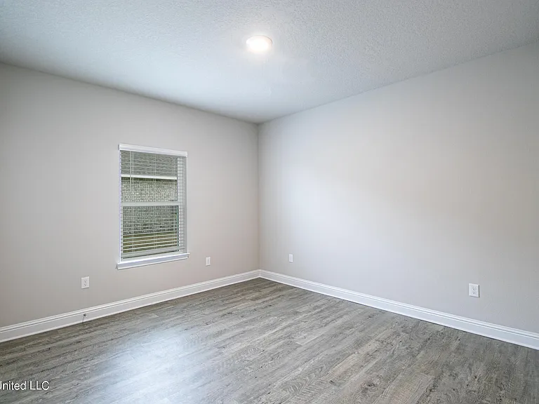 5209 Fairbury Way — Photo 21