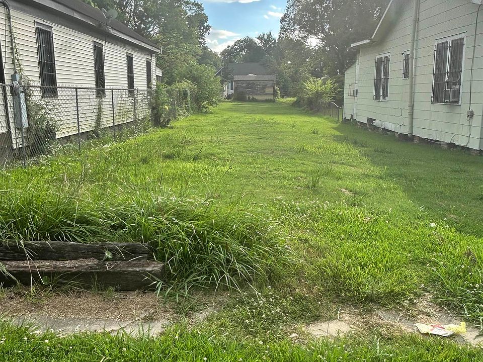 1st image of 948 Joseph St