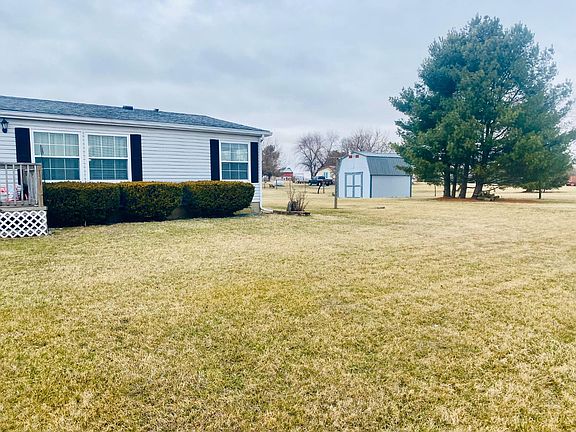 5th image of 653 Burnett Rd