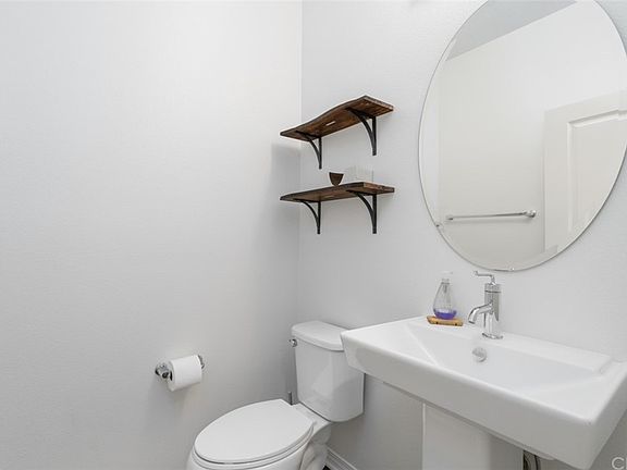 5th image of 5553 Coral Dr Unit 108