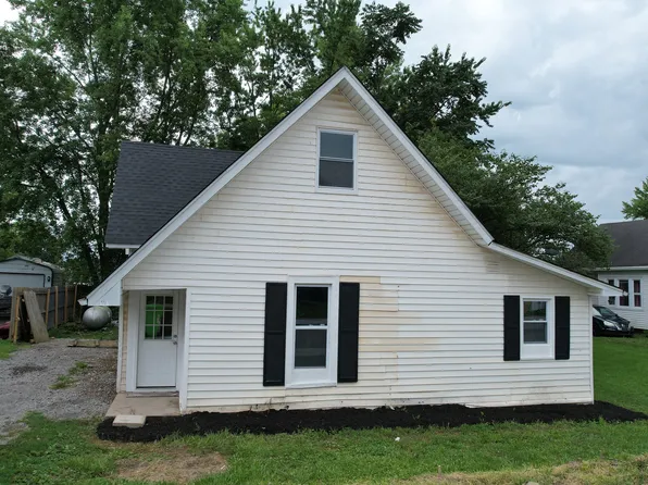 407 W Main St, Waveland, IN 47989
