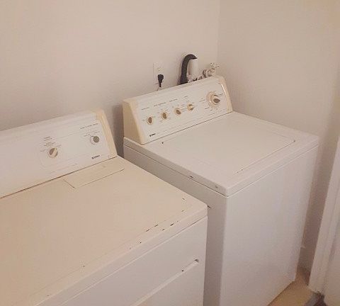4th image of 4625 Ashdale Ct APT 3