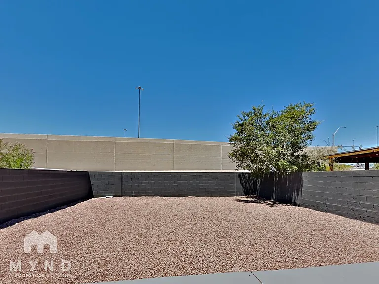 4336 Fox Point Dr — Photo 21