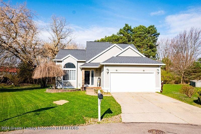 1st image of 241 Winding River Ln
