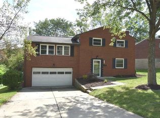 246 Santa Fe Dr, Bethel Park, PA 15102