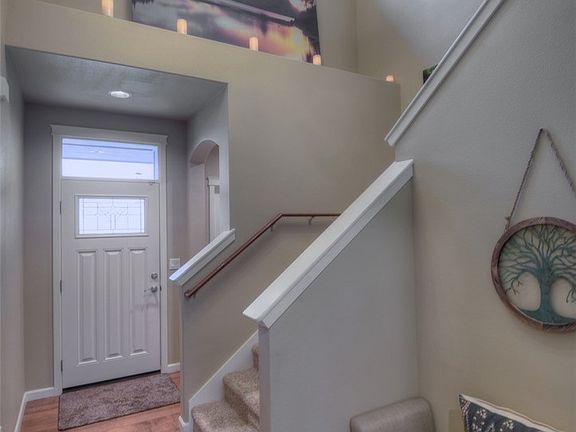 2nd image of 5533 James Pl SE