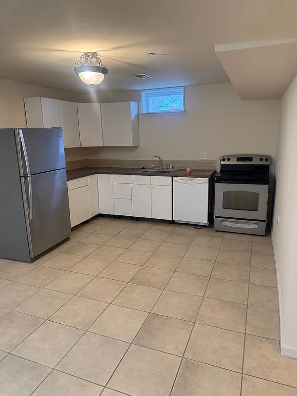 1 bed, 1.0 bath, 650 sqft, $1,400 — Photo 3