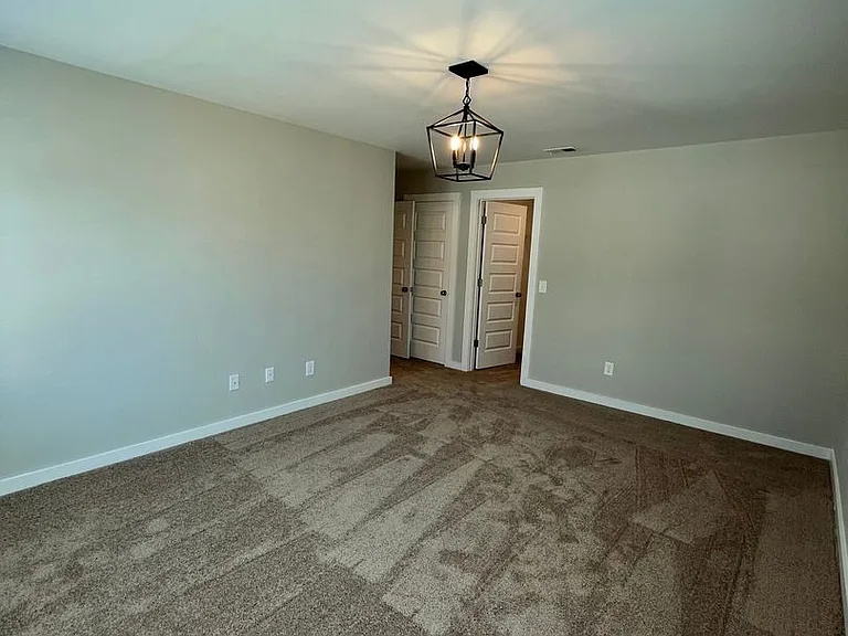 282 Shiloh Creek Dr — Photo 25