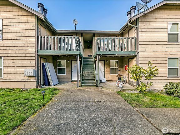 5th image of 2410 S I Street