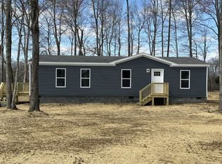 664 Pointe Ln, Lafayette, TN 37083