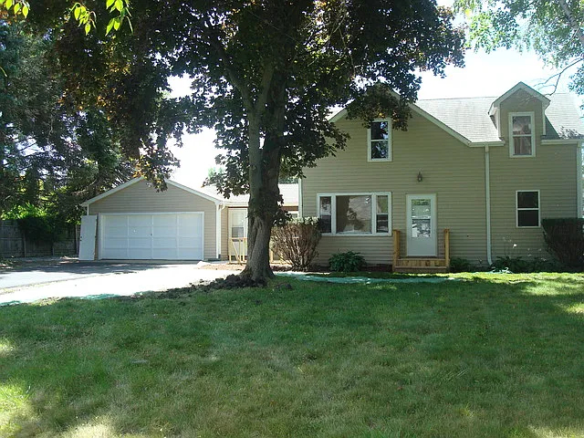 26465 W Shannon Ave photo 1