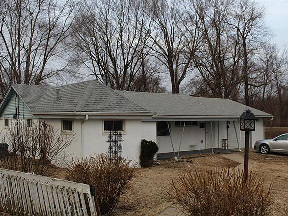 2nd image of 6932 Farrow Ave