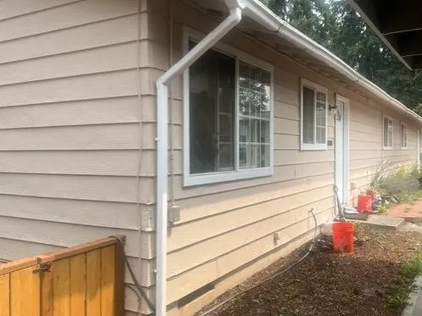 213 NW Forest St, Hillsboro, OR 97124