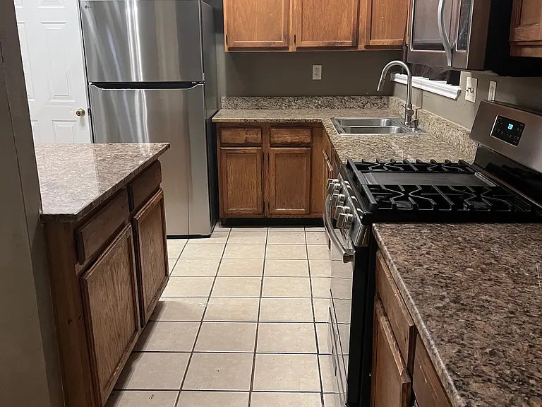 4218 Hawk Meadow Dr — Photo 21