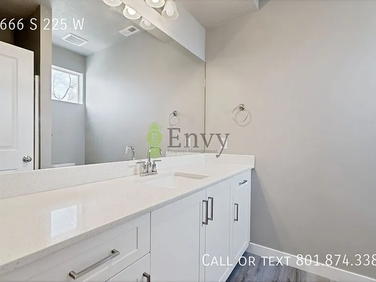1666 S 225 W — Photo 13
